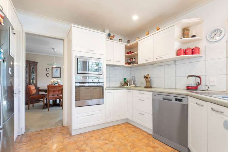 9a Meadway Sunnyhills_8