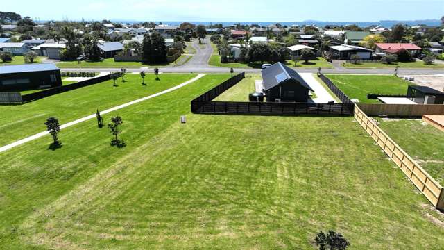 12 Riria Way Matarangi_1