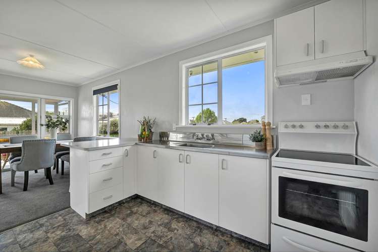 14a Trafalgar Street Westown_14