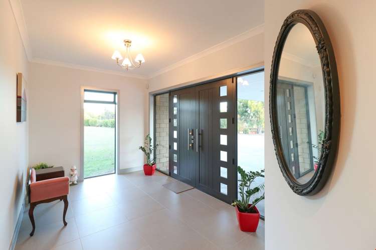 113 Riverhead Road Kumeu_5