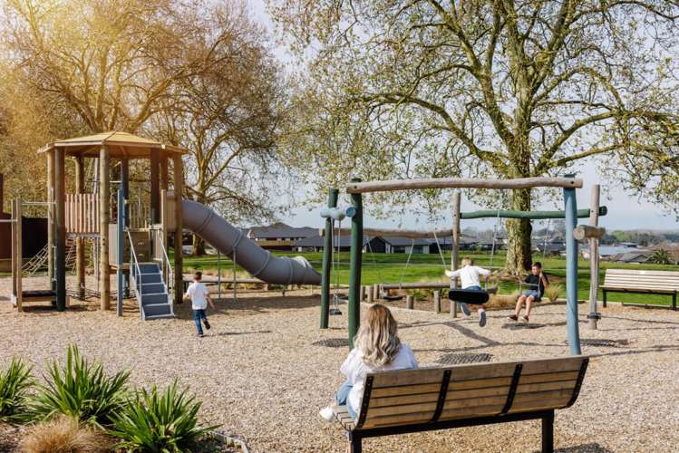 84 29 29 Hoki Avenue Lockerbie_4