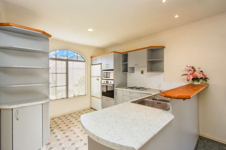 28/285 Vaughan Road Owhata_2