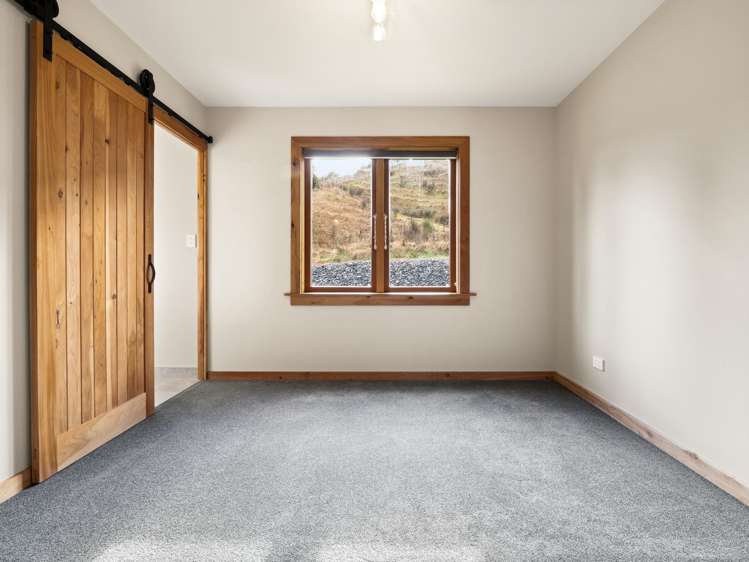 29A Whitehaven Street Lawrence_11