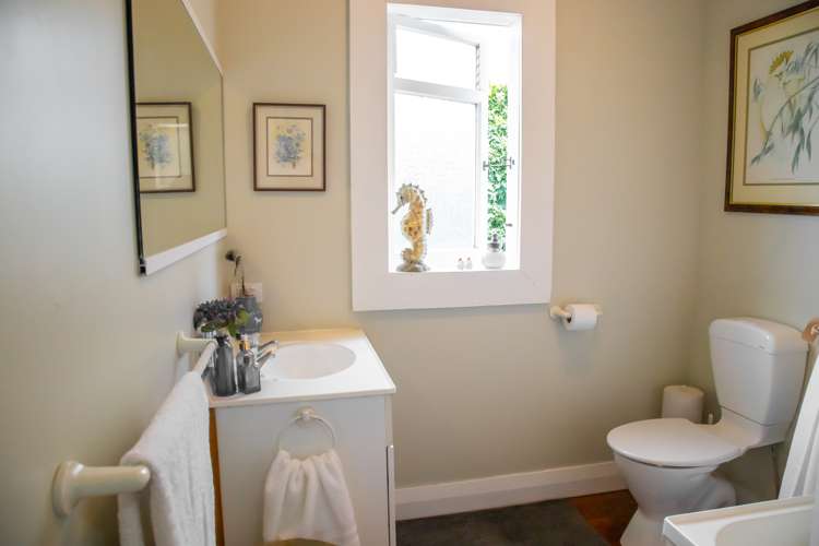 2 Rutland Street Utuhina_17