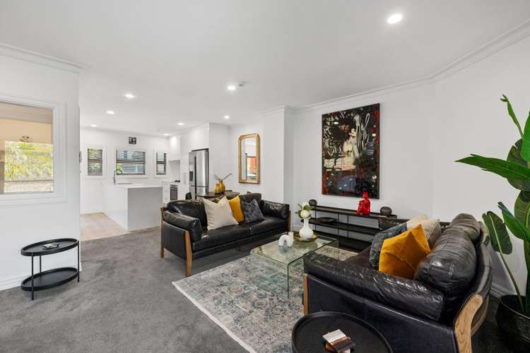 9/177 Hurstmere Road Takapuna_12