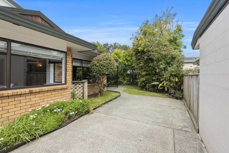 3/3 Powhiri Avenue Kensington_16