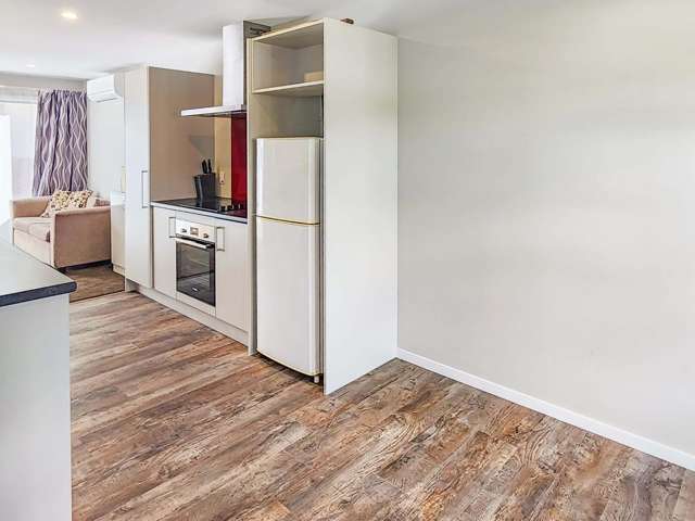 20 Reading Street 10629_4
