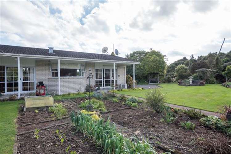 586 Wiremu Road Opunake_15