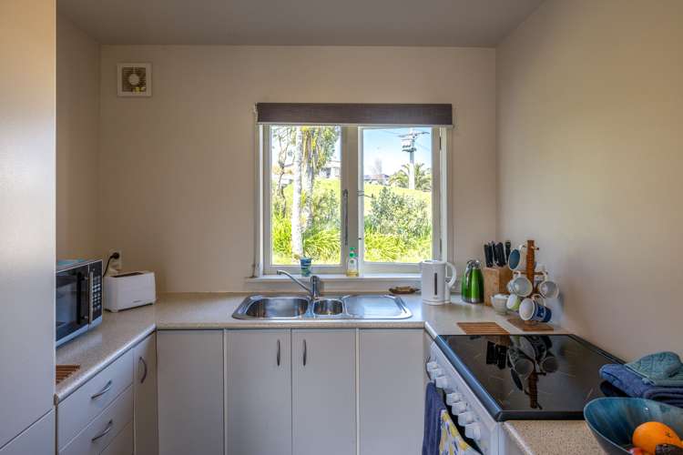 3 Bryan Road Surfdale_9