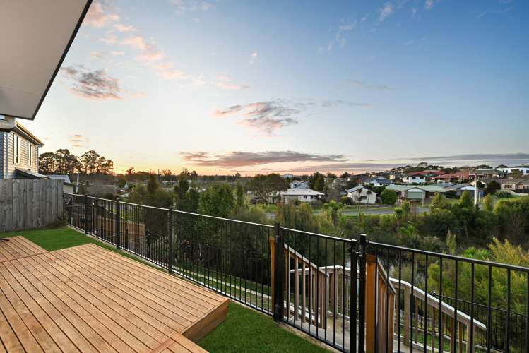 24 Te Tiireke Drive Glenview_17