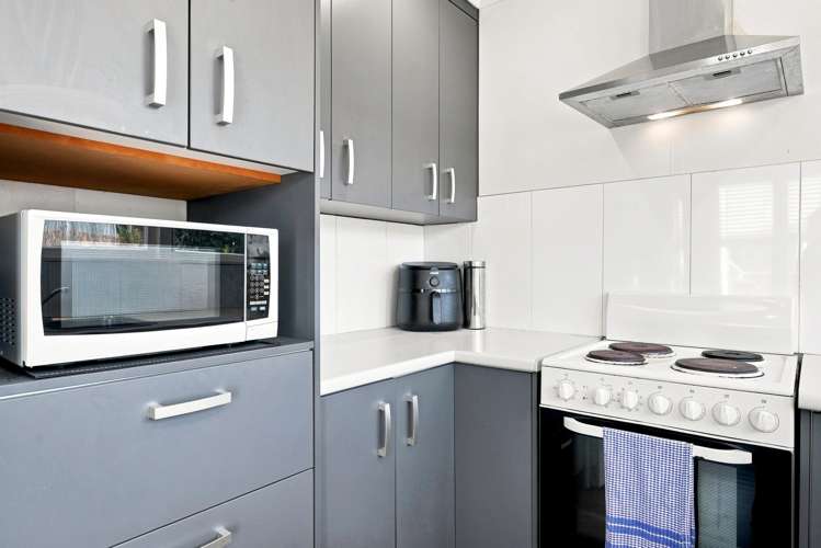 57 Chorley Avenue Massey_7