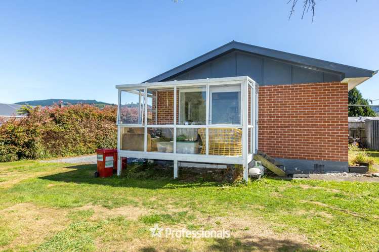 2/10 Hildreth Street Trentham_15