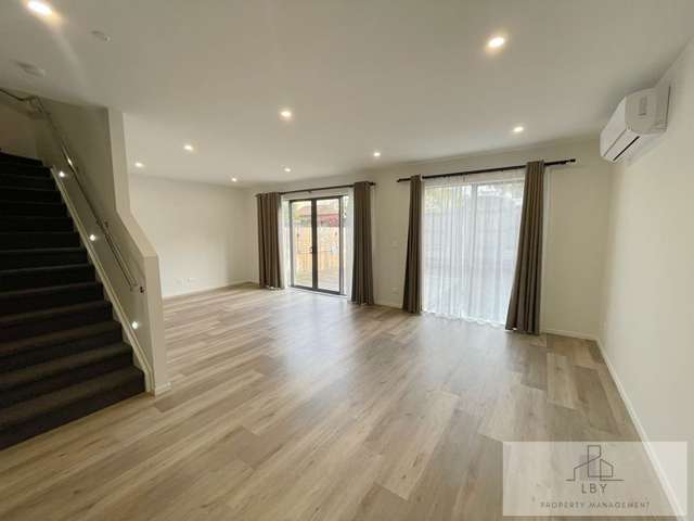 250 Jack Lachlan Drive Beachlands_1
