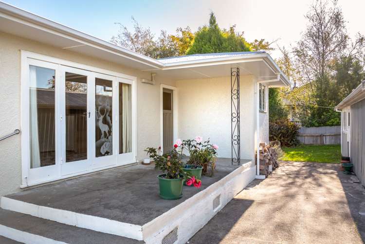 16 Taylor Street Carterton_2