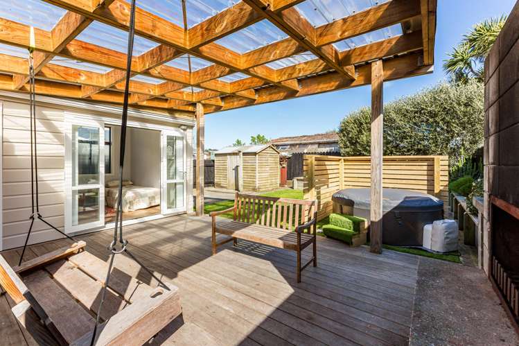 37 Humber Street Island Bay_15