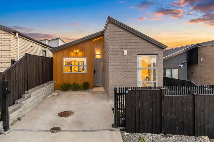 37 Puwha Street Massey_17