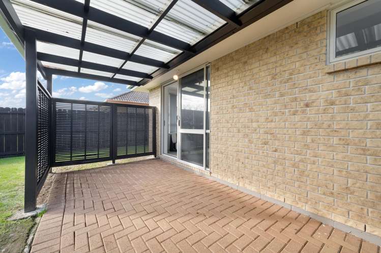 11 Fernbrook Close Burswood_15