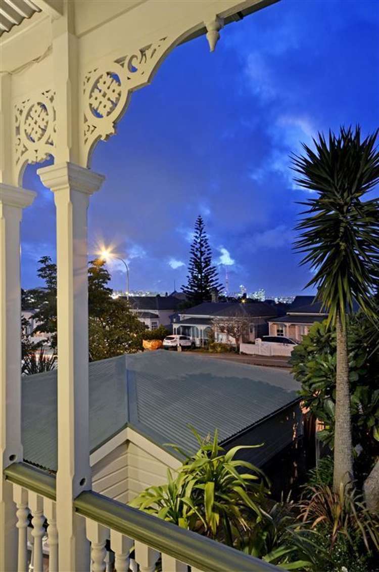 84 Victoria Road Devonport_15