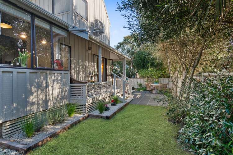 3/24 Aramoana Avenue Devonport_20