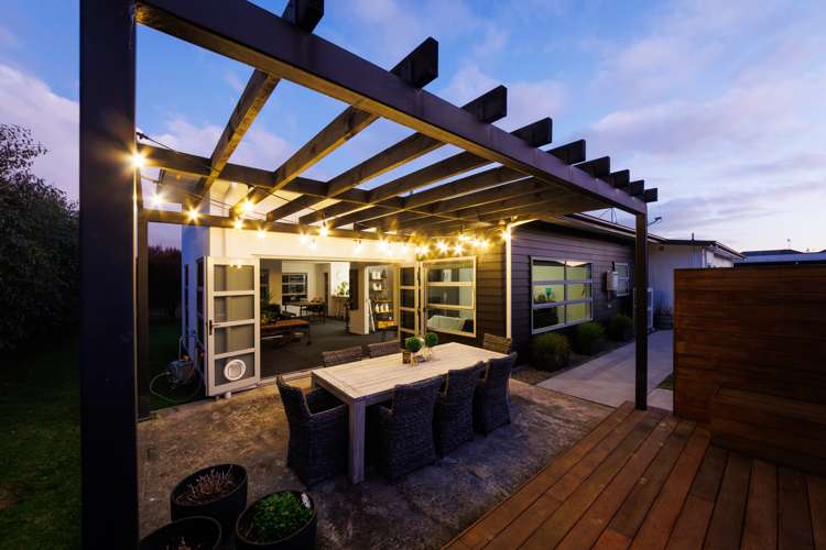 25 Medallion Court Kelvin Grove_17