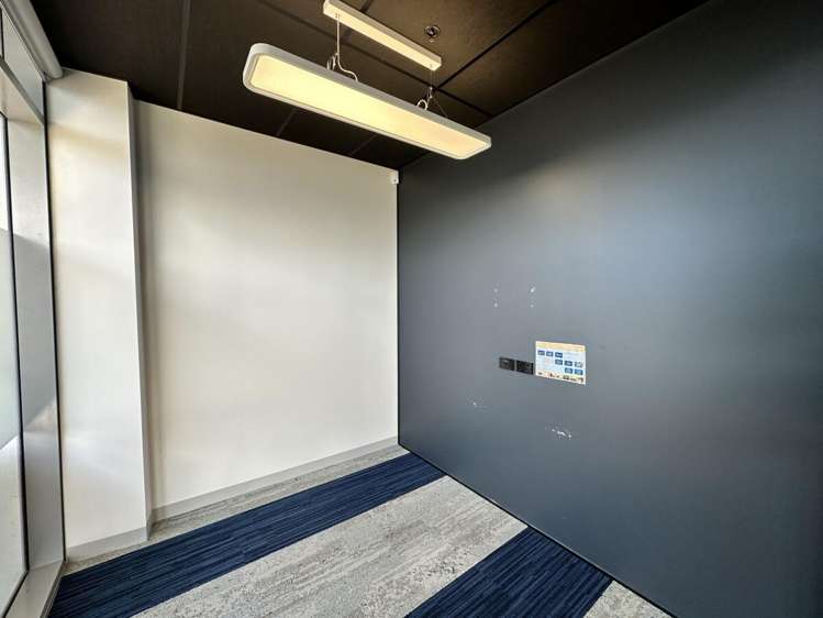 21 Fred Taylor Drive Massey_6