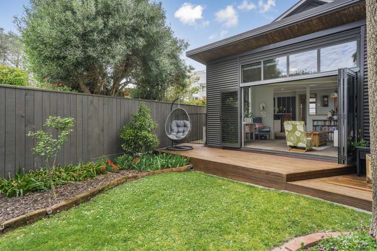 37 Bolton Street Petone_6