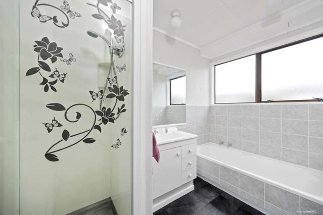 32 Granville Drive Massey_4