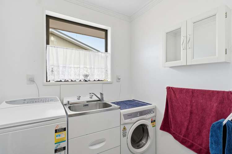 69a Clifton Street Windsor_15