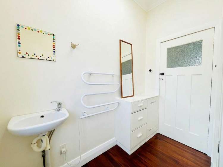 87D Kaurilands Road Titirangi_9