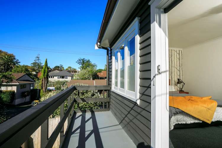 2/213 Lake Road Belmont_12