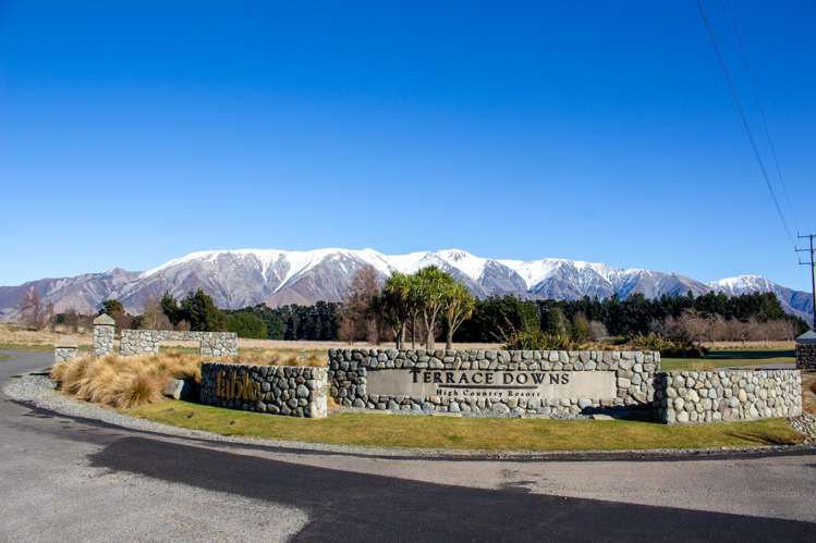 Villa 243/623 Coleridge Road Windwhistle_19