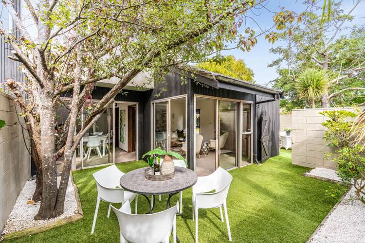 1/117 Grand Drive Remuera_0