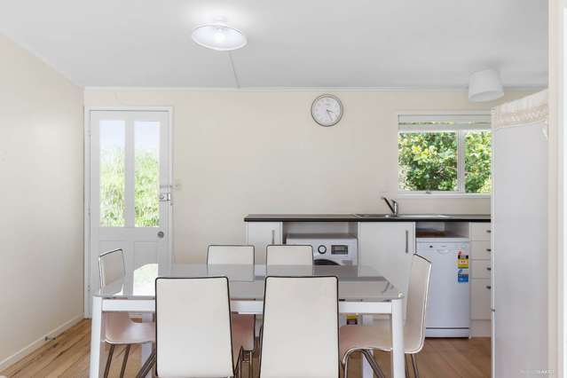 3/5 Kitchener Road Sandringham_4