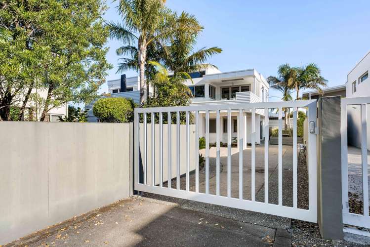517B Ocean Road Whangamata_33