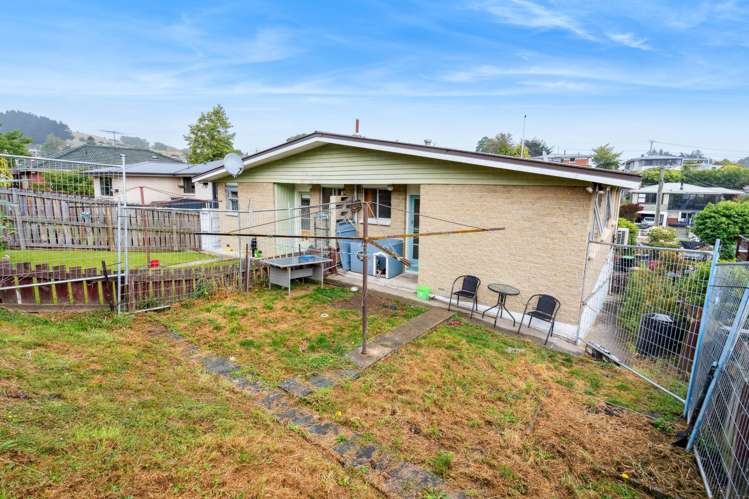 4 Elwyn Crescent Green Island_16