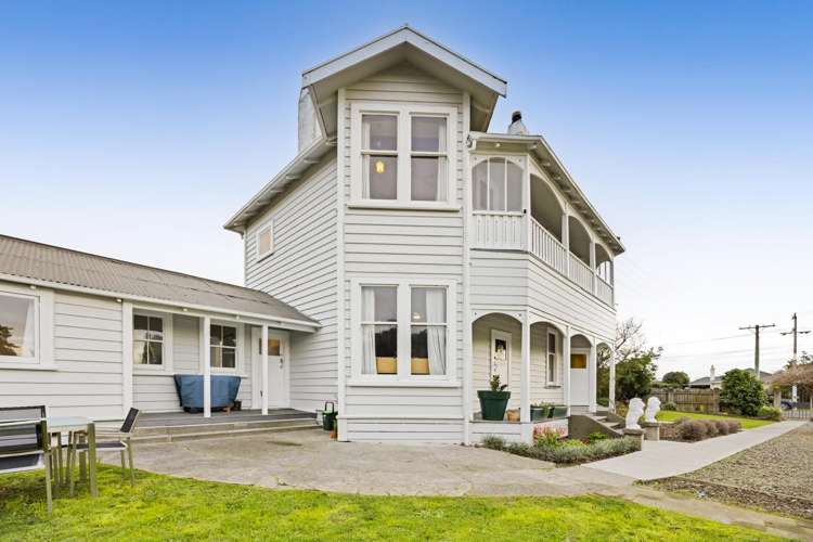 68 Collins Street Hawera_24