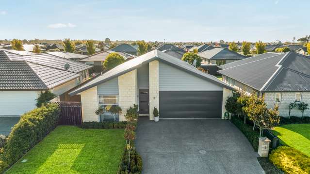 8 Sandstone Crescent Rolleston_1