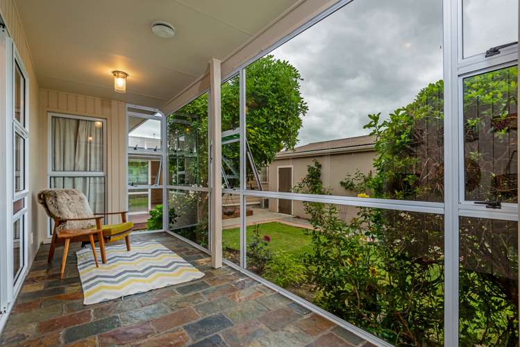 86 Wikiriwhi Crescent Awapuni_11