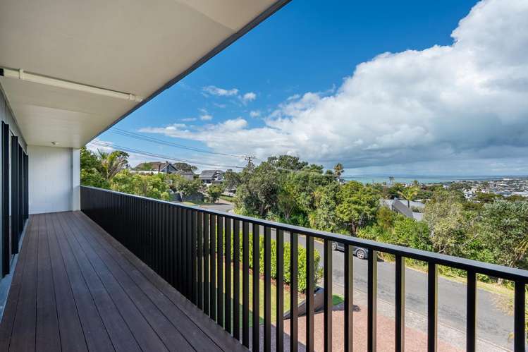 2/86 Seaview Road Castor Bay_16