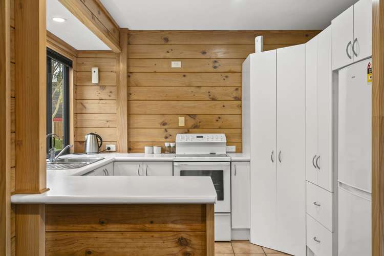 74 Logan Avenue Wharewaka_6