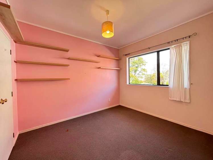 7 Rochester Crescent Somerville_9