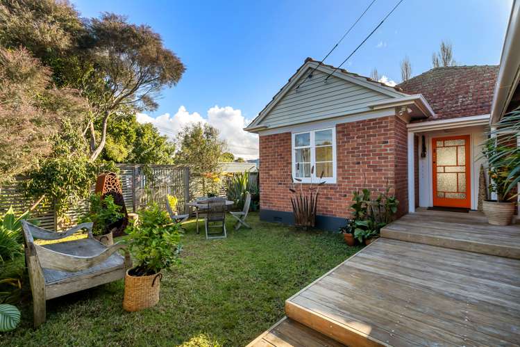 6 Kanuka Street Point Chevalier_17