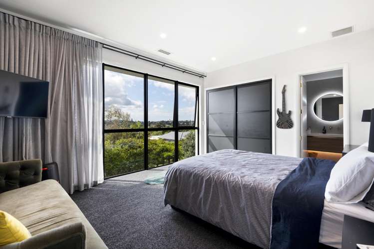 90 Marine Parade Mellons Bay_27