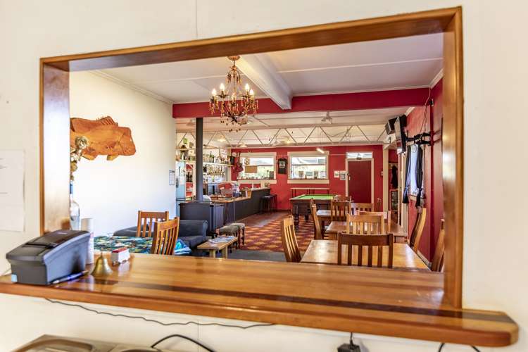 12 Seaview Road Herbertville_9