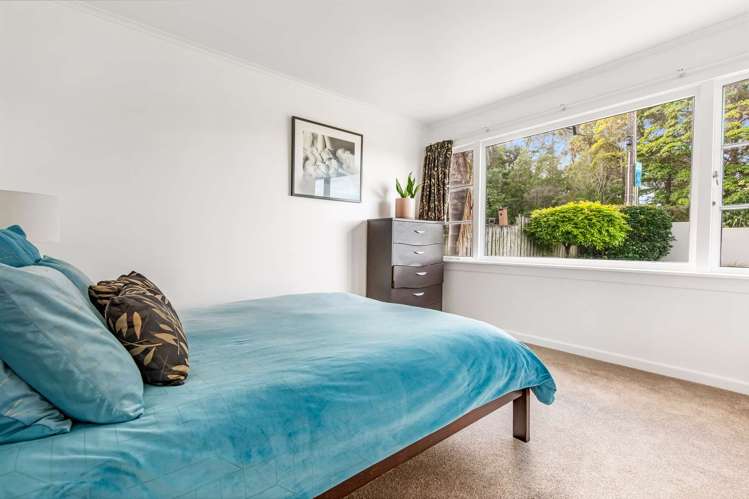 121 Vipond Road Stanmore Bay_13