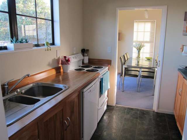 66 Frobisher Street Island Bay_1