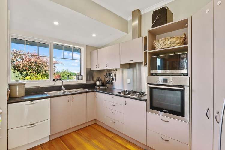 212 Howsons Road Cust_5