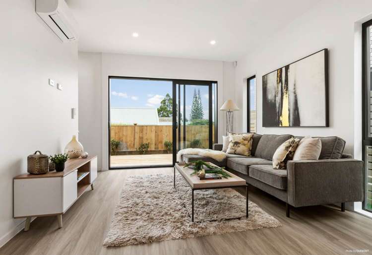 3/9 Helvetia Road Pukekohe_1