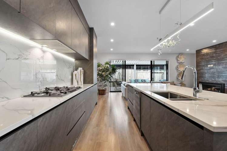 16 Endurance Rise Orewa_14