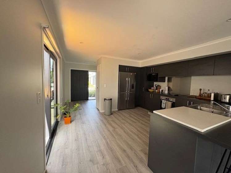 11 Te Kaarearea Avenue Hamilton East_3